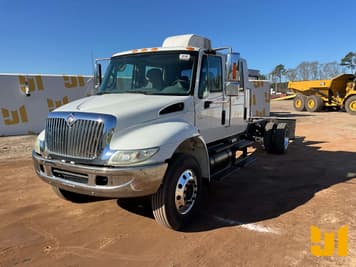 Main image International MA025